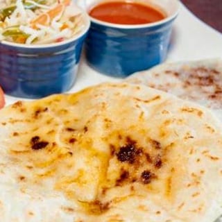 PUPUSAS QUESO CON FRIJOLES (L, 50 pcs)